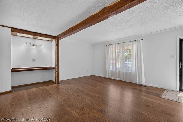 1003 4th Terrace, Barling, AR 72923