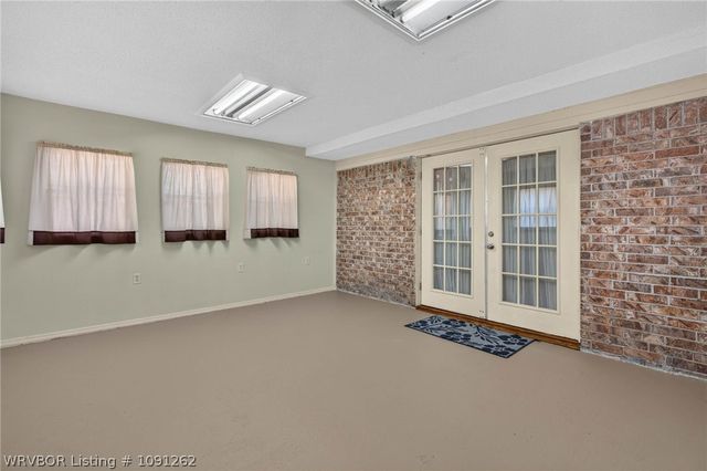 1003 4th Terrace, Barling, AR 72923