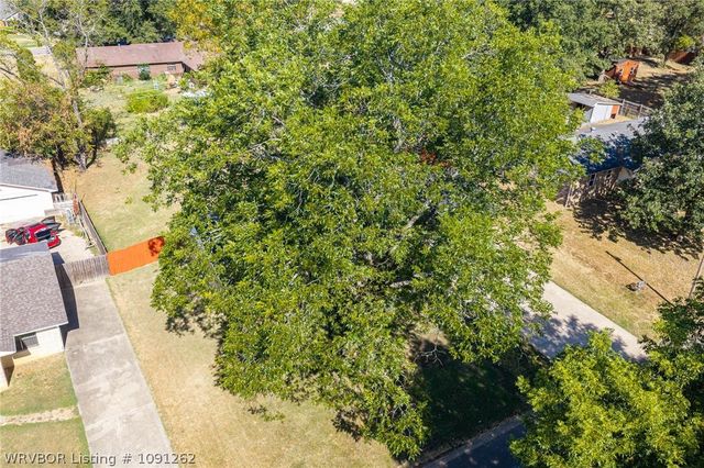 1003 4th Terrace, Barling, AR 72923