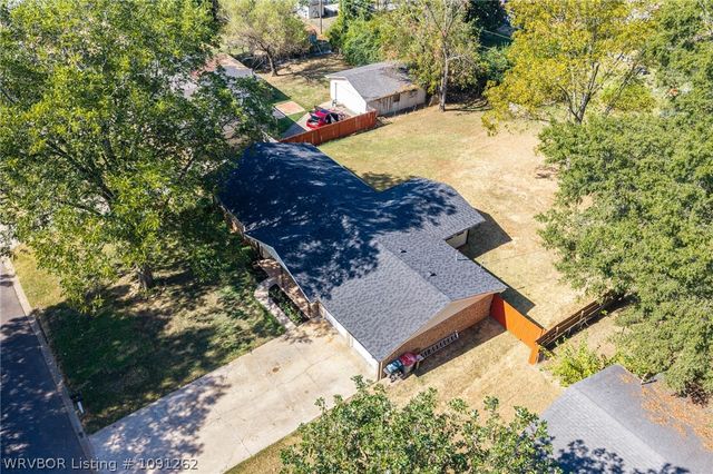 1003 4th Terrace, Barling, AR 72923