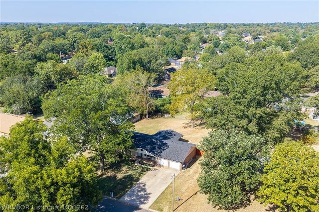 1003 4th Terrace, Barling, AR 72923