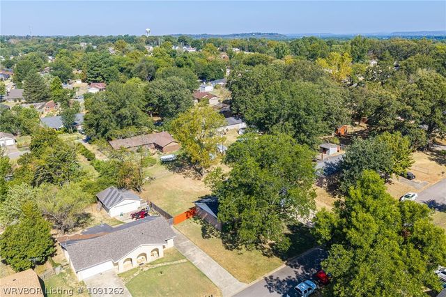 1003 4th Terrace, Barling, AR 72923