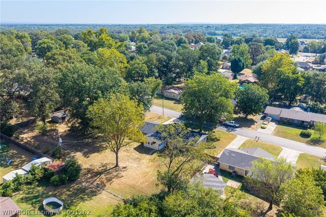 1003 4th Terrace, Barling, AR 72923