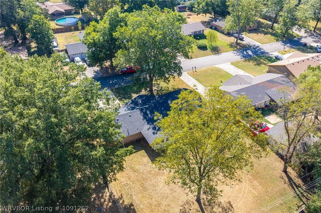 1003 4th Terrace, Barling, AR 72923