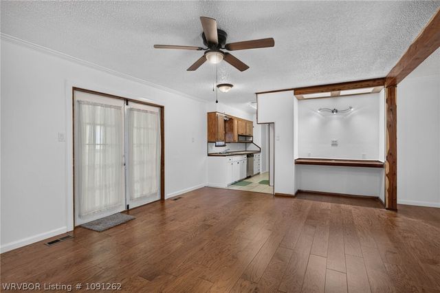 1003 4th Terrace, Barling, AR 72923