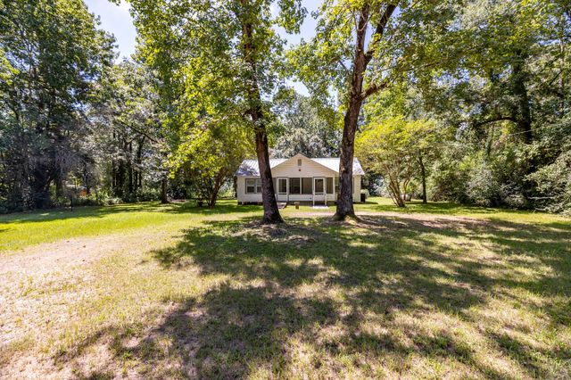 221 Bowen Loop, Cleveland, TX 77328