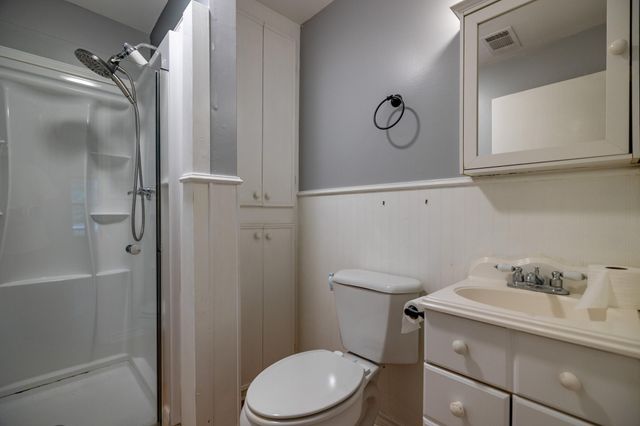 221 Bowen Loop, Cleveland, TX 77328