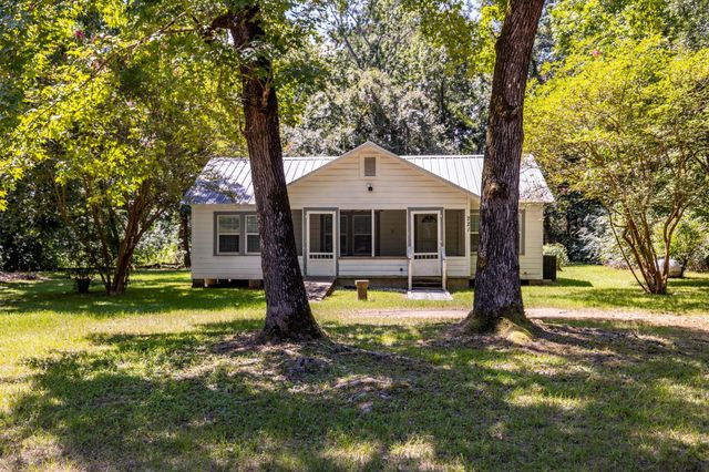 221 Bowen Loop, Cleveland, TX 77328