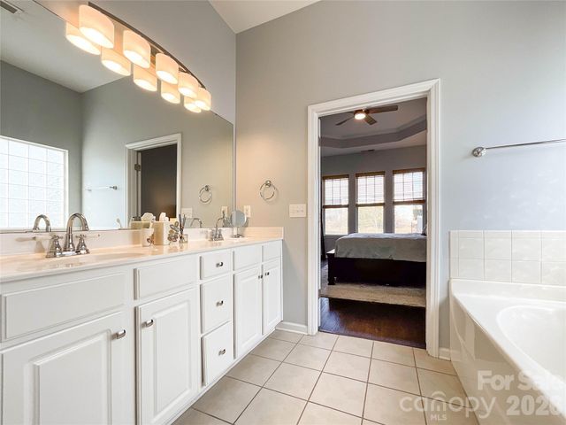 305 Sand Paver Way, Fort Mill, SC 29708