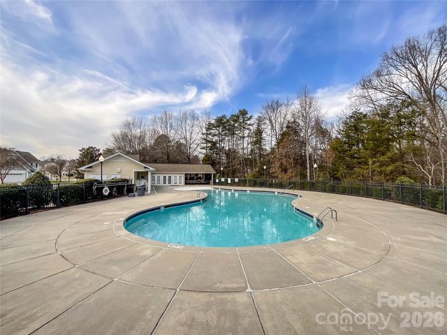 305 Sand Paver Way, Fort Mill, SC 29708