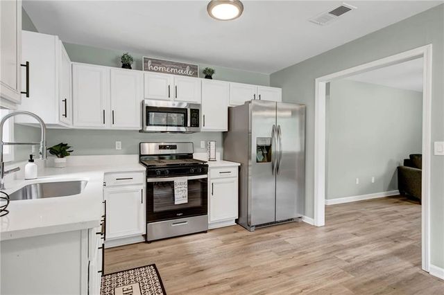 4383 Mitchell Hill Drive, Acworth, GA 30101