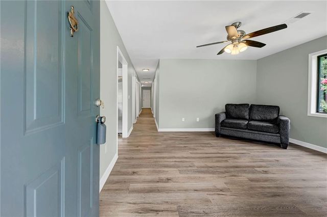4383 Mitchell Hill Drive, Acworth, GA 30101