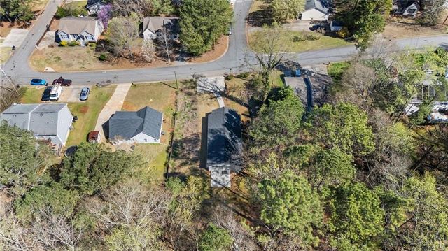4383 Mitchell Hill Drive, Acworth, GA 30101