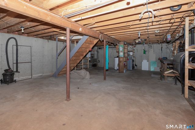 10 Apple Tree Road, Bethel, CT 06801