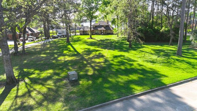 12626 Aries Loop, Willis, TX 77318