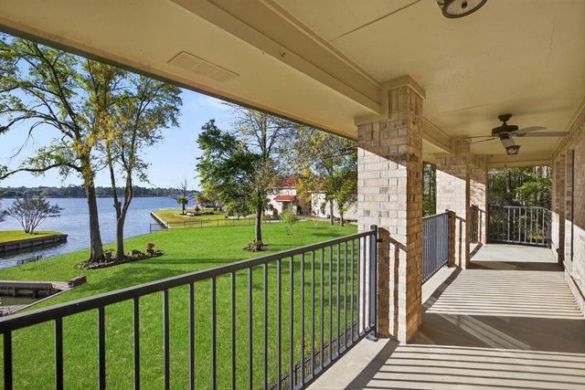 12626 Aries Loop, Willis, TX 77318