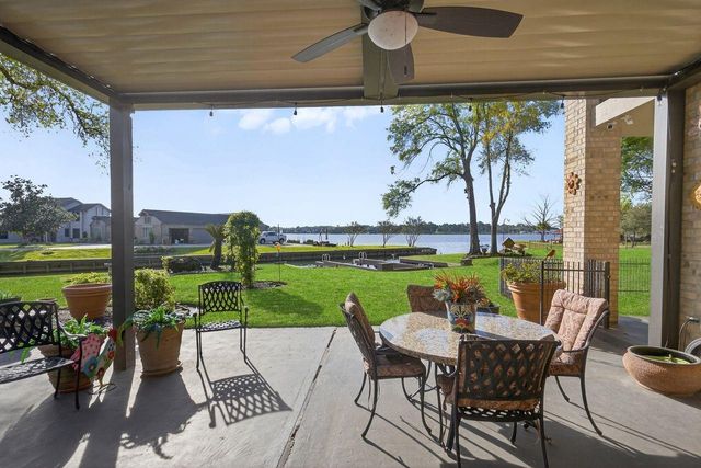 12626 Aries Loop, Willis, TX 77318