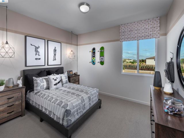 617 Channel Cir, Oakley, CA 94561