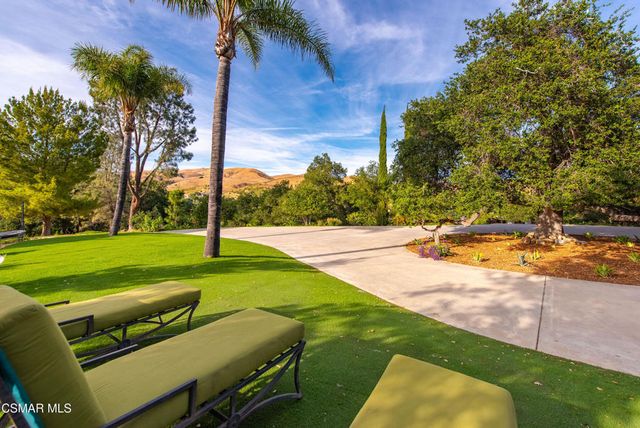 6110 Colodny Drive, Agoura Hills, CA 91301