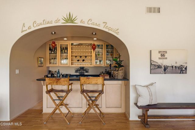6110 Colodny Drive, Agoura Hills, CA 91301