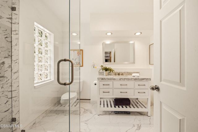 6110 Colodny Drive, Agoura Hills, CA 91301