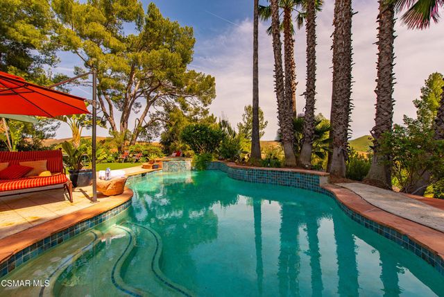 6110 Colodny Drive, Agoura Hills, CA 91301