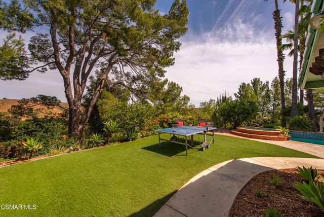 6110 Colodny Drive, Agoura Hills, CA 91301