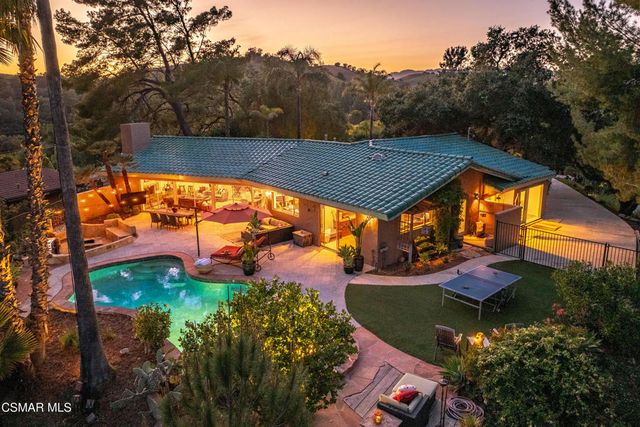 6110 Colodny Drive, Agoura Hills, CA 91301