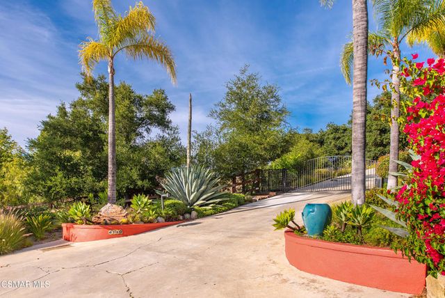 6110 Colodny Drive, Agoura Hills, CA 91301