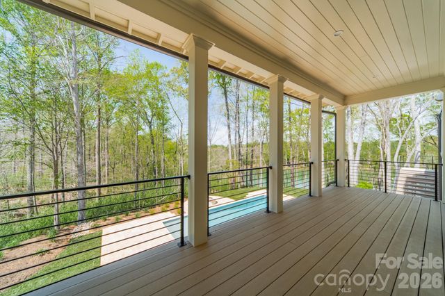 1052 Ventosa Drive, Denver, NC 28037