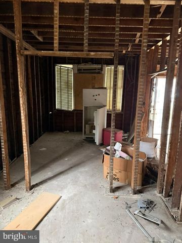 4304 JAY ST NE, Washington, DC 20019