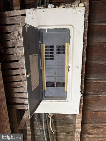 4304 JAY ST NE, Washington, DC 20019