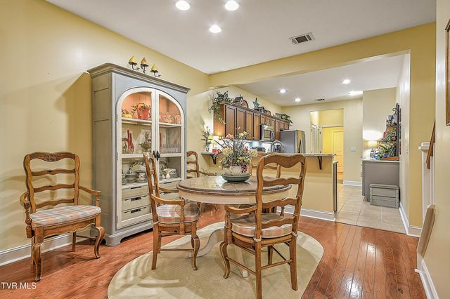 1271 Hatterdale Farm Road, Blountville, TN 37617