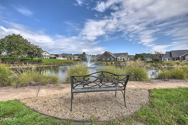 1271 Hatterdale Farm Road, Blountville, TN 37617