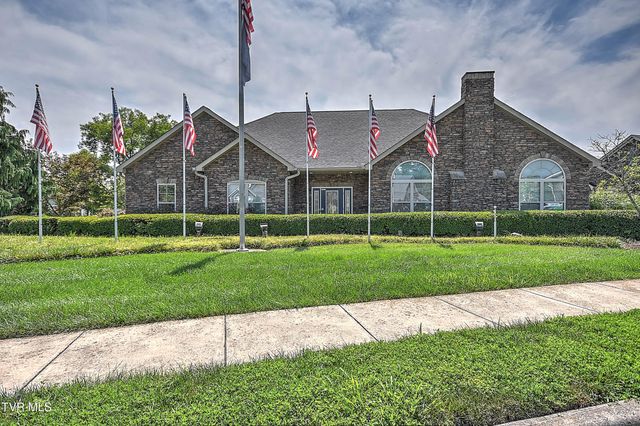 1271 Hatterdale Farm Road, Blountville, TN 37617
