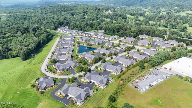 1271 Hatterdale Farm Road, Blountville, TN 37617