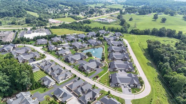 1271 Hatterdale Farm Road, Blountville, TN 37617
