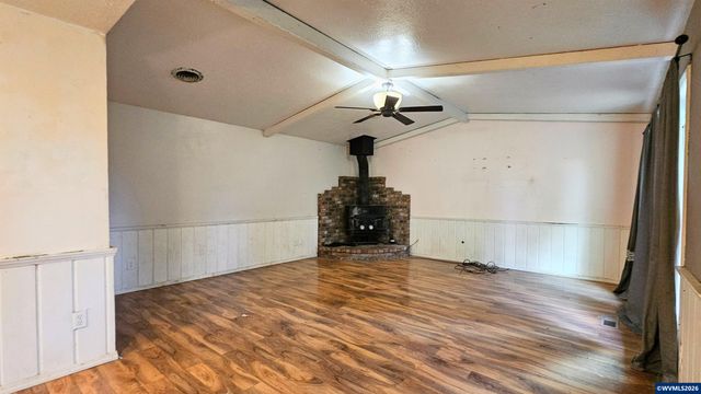 4721 Serra Ct NE, Salem, OR 97305