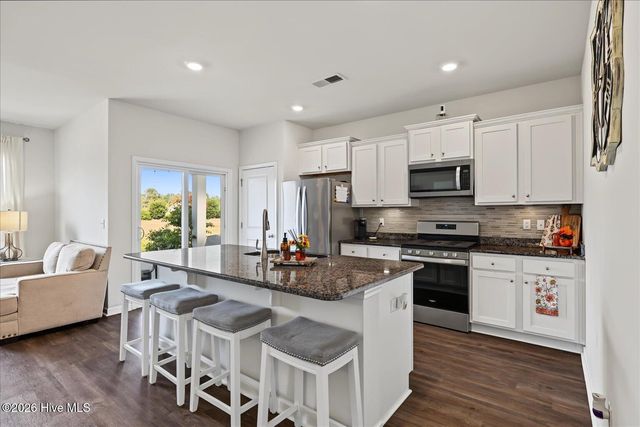 408 St Kitts Way, Winnabow, NC 28479