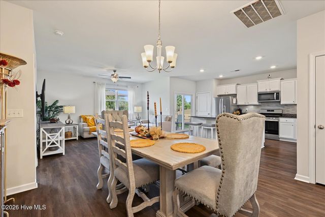 408 St Kitts Way, Winnabow, NC 28479