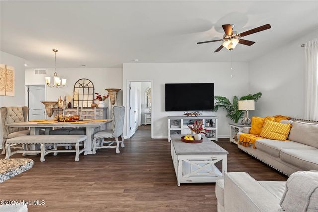 408 St Kitts Way, Winnabow, NC 28479