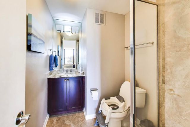 505 N Lake Shore Drive 2412, Chicago, IL 60611