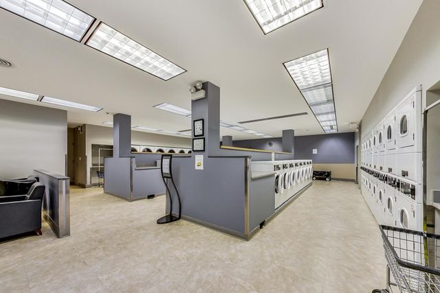 505 N Lake Shore Drive 2412, Chicago, IL 60611