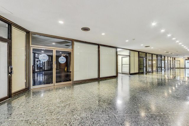505 N Lake Shore Drive 2412, Chicago, IL 60611