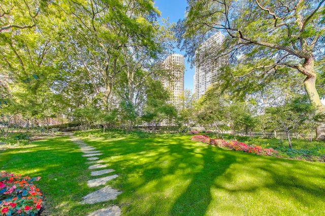 505 N Lake Shore Drive 2412, Chicago, IL 60611