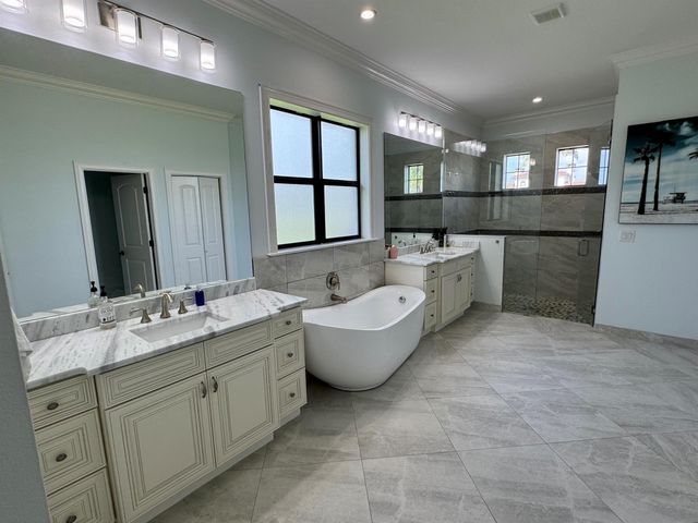 134 SE Fiore Bello, Port St Lucie, FL 34984