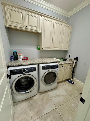 134 SE Fiore Bello, Port St Lucie, FL 34984