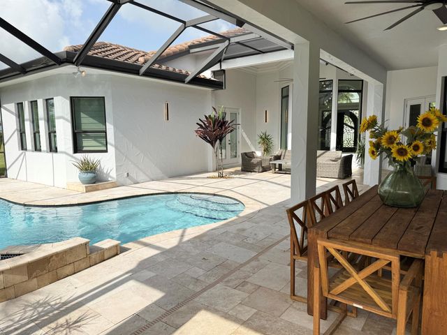 134 SE Fiore Bello, Port St Lucie, FL 34984