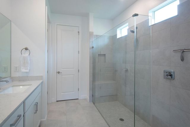 560 Veridian Circle NW, Palm Bay, FL 32907