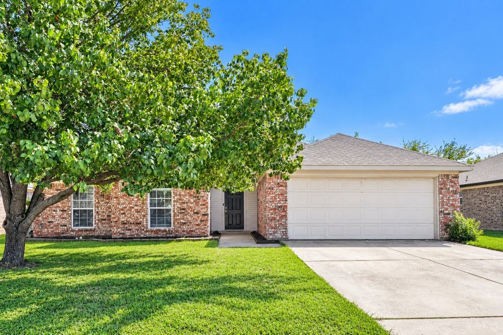1713 Bertram Drive, Mansfield, TX 76063 — exterior